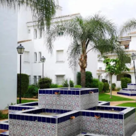 - Sleeps 6 Pool & Private Terrace *