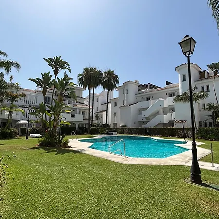 - Sleeps 6 Pool & Private Terrace