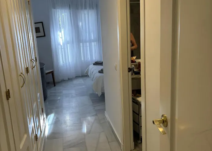 아파트 - Sleeps 6 Pool & Private Terrace 마르베야