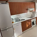 - Sleeps 6 Pool & Private Terrace 마르베야