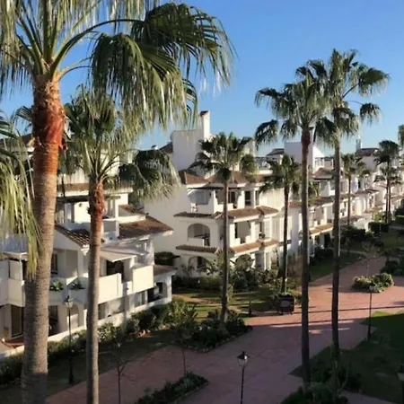Apartment - Sleeps 6 Pool & Private Terrace