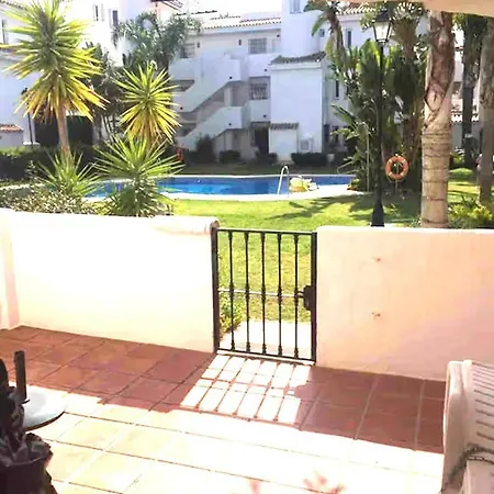 Apartment - Sleeps 6 Pool & Private Terrace *