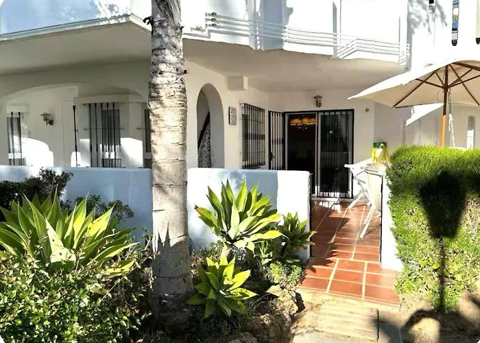 - Sleeps 6 Pool&private Terrace